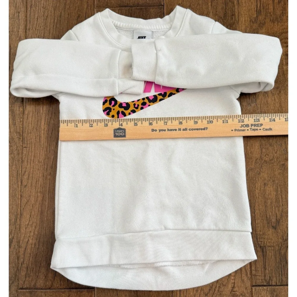 Nike girls sweatshirt